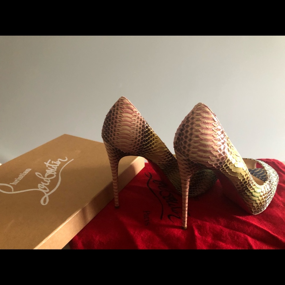 Christian Louboutin New Prive 120 Pumps